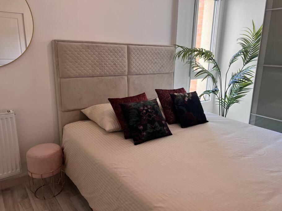 R02 Luxueux Gare Disney Paris Apartment Rosny-sous-Bois Exterior foto